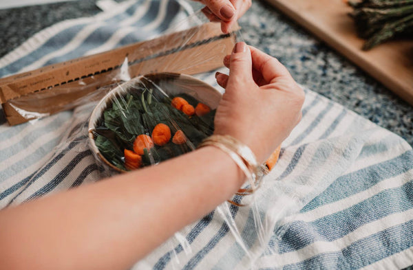 Compostable cling wrap