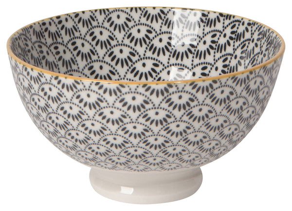 Dotted Scallop Stamped Bowl 4 inch